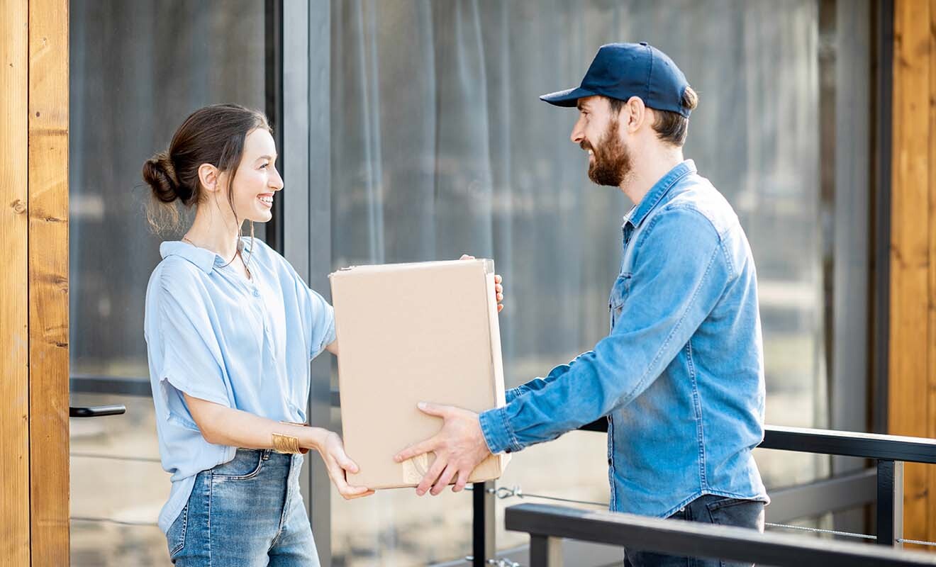 Améliorer la satisfaction client grâce à une livraison efficace et une logistique simple 